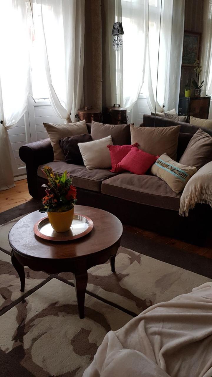 Bed and Breakfast Au Nid De La Madeleine Gaillac Esterno foto